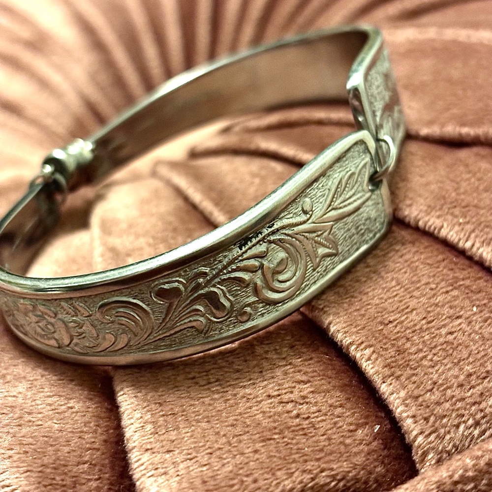 Spoon sterling silver bracelet. Bangle style with magnetic lock.